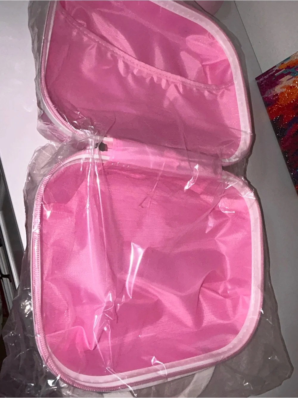N/A plastic pink